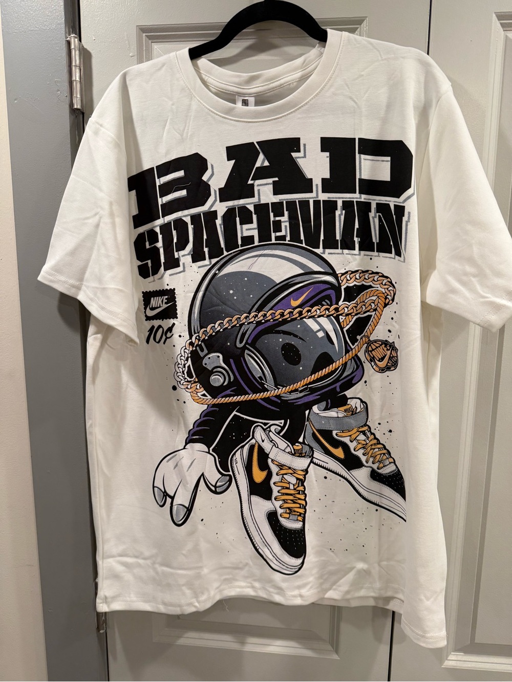 400 Gram 100% Cot Nike White Graphic 'Space Man' Tee with Black & Gold Accents